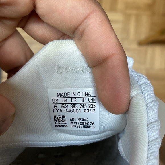Adidas UltraBoost 3.0 “Triple White” - Picture 16 of 16